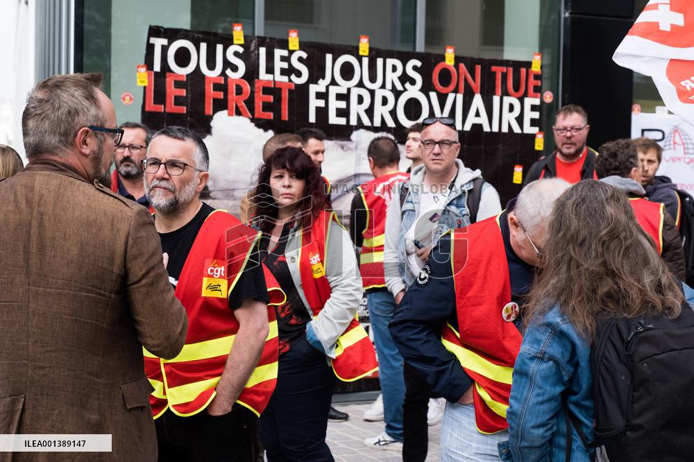 Union Rally At SNCF Fret Headquarters - Paris