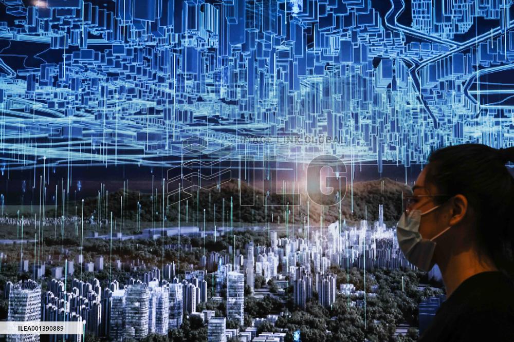 Xinhua Headlines: China turns ancient caves into big data treasury