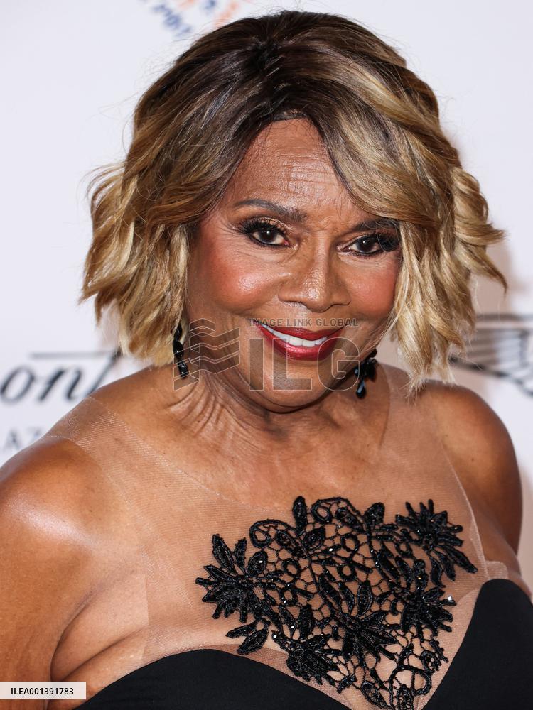 30th Annual Race To Erase MS Gala - LA