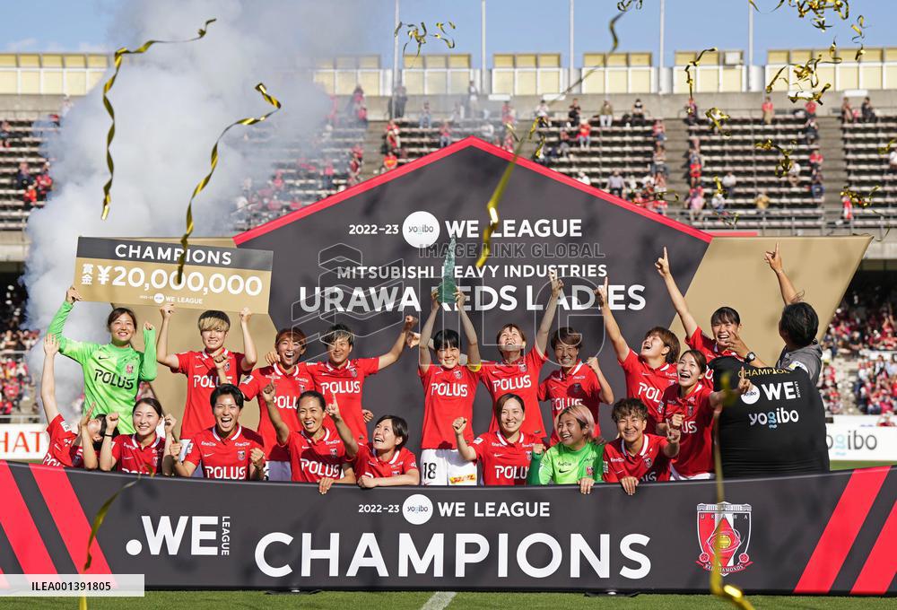 Football: Urawa Reds win WE League championship