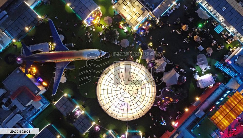 CHINA-TIANJIN-BUSINESS AREA-COMMERCIAL COMPLEX (CN)