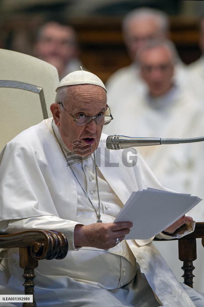 Pope Francis receives pilgrims from Concesio and Sotto il Monte in audience