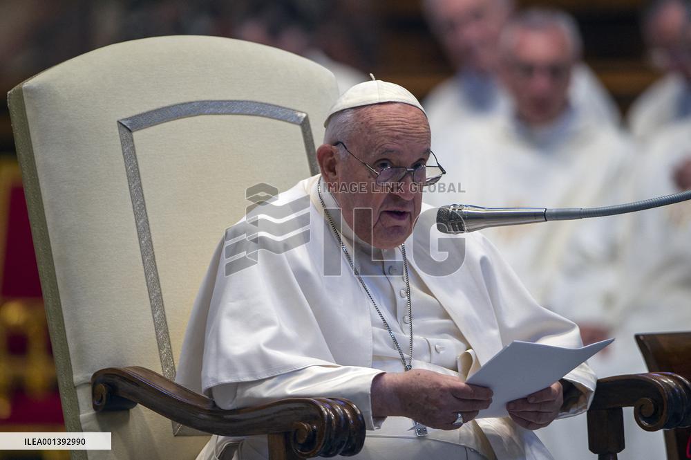 Pope Francis receives pilgrims from Concesio and Sotto il Monte in audience