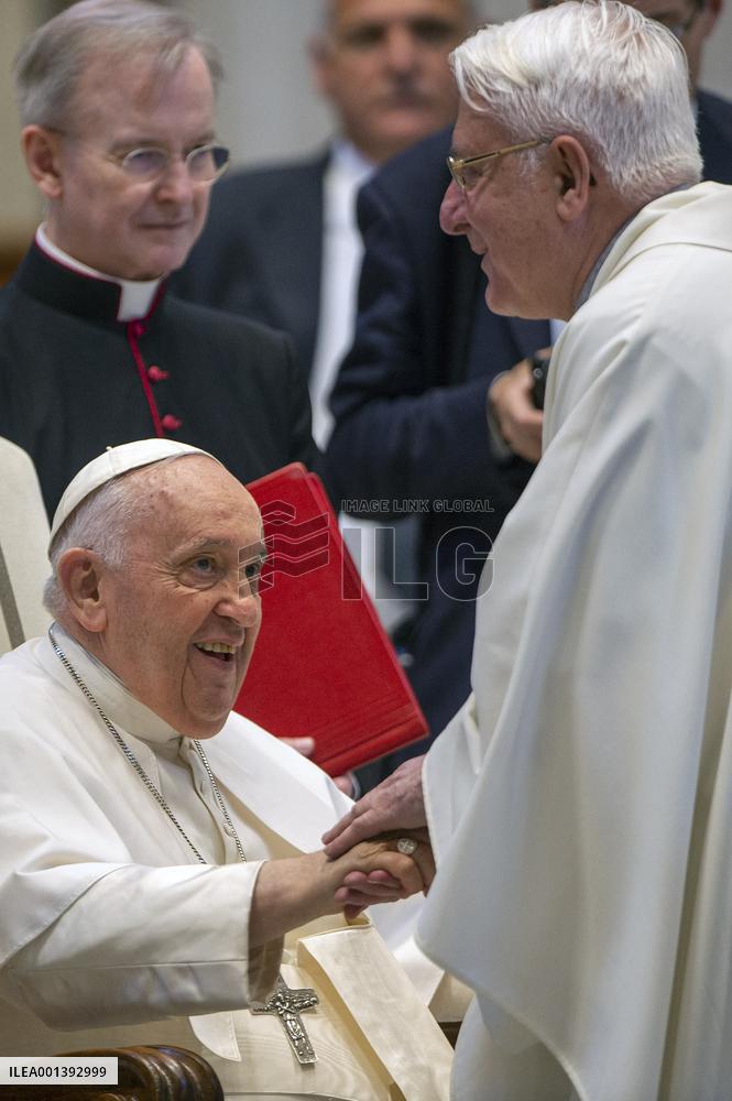 Pope Francis receives pilgrims from Concesio and Sotto il Monte in audience