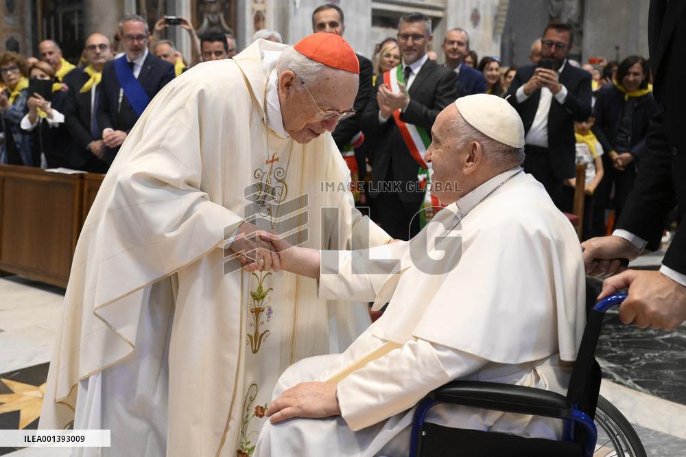 Pope Francis receives pilgrims from Concesio and Sotto il Monte in audience