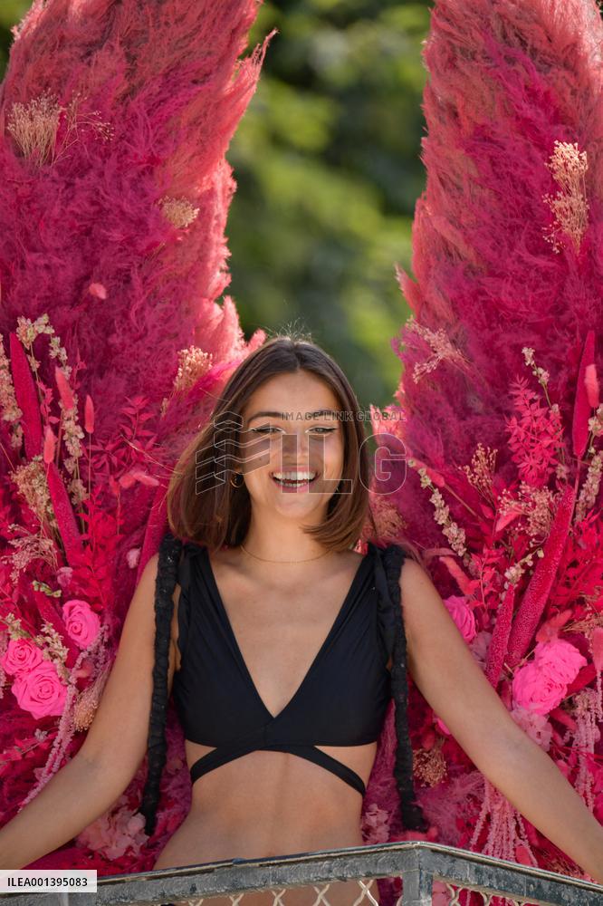 Floral Fashion Show At The Tuileries Garden - Paris