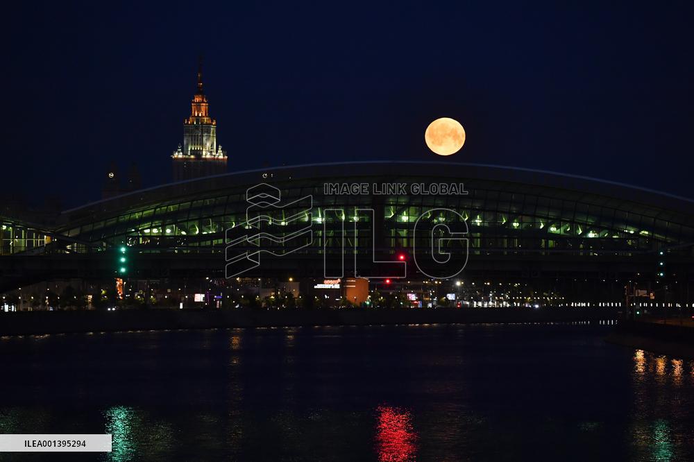 RUSSIA-MOSCOW-FULL MOON