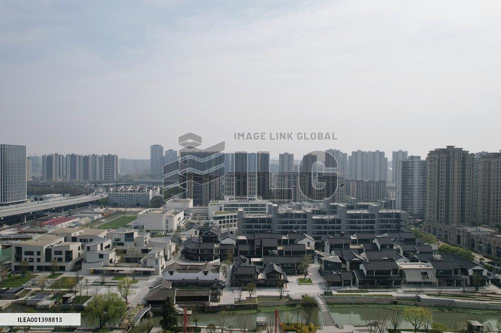 Urban Reconstruction In Hangzhou