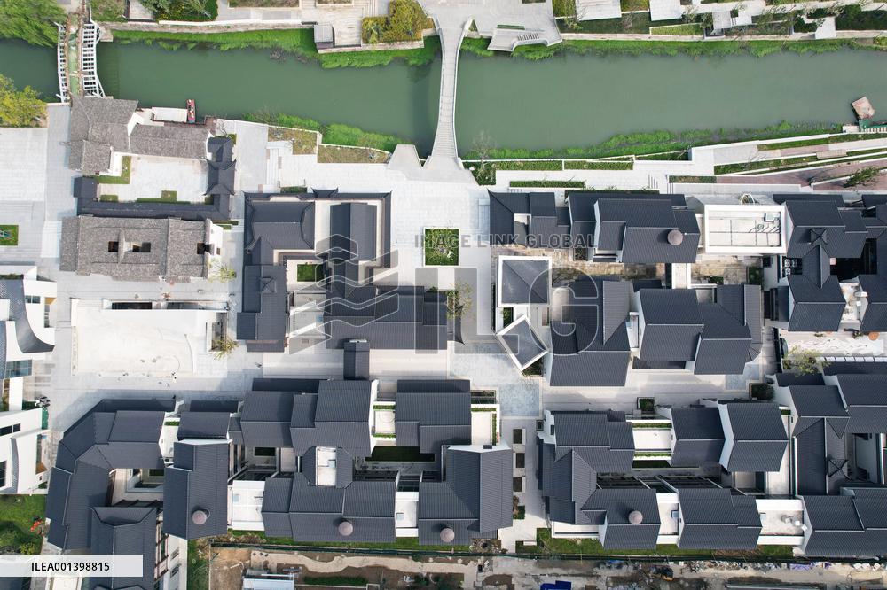 Urban Reconstruction In Hangzhou