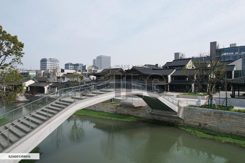 Urban Reconstruction In Hangzhou