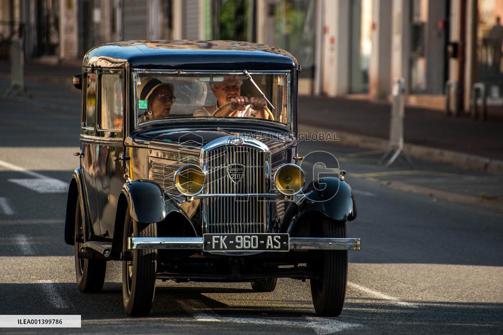 The Festive Bouchon Of The RN 20 In Souillac
