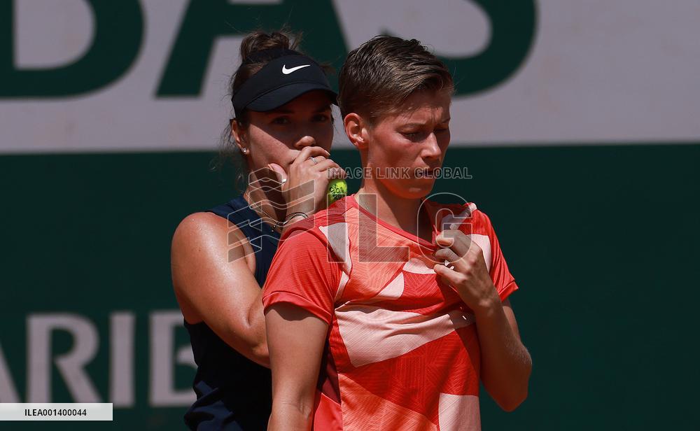 (SP)FRANCE-PARIS-TENNIS-ROLAND GARROS-FRENCH OPEN-WOMEN'S DOUBLES