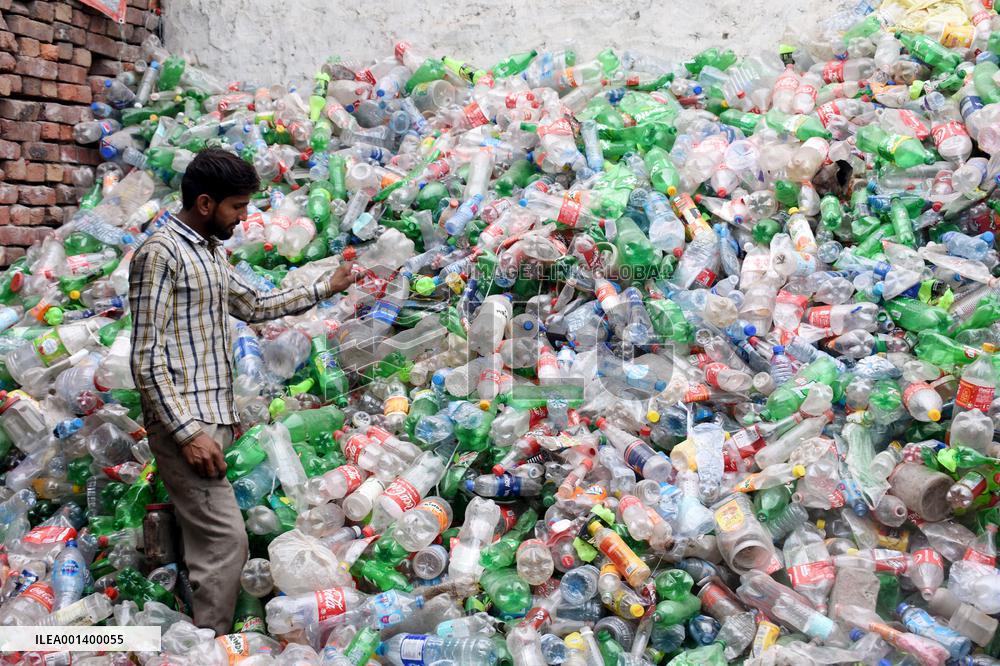 PAKISTAN-LAHORE-WORLD ENVIRONMENT DAY