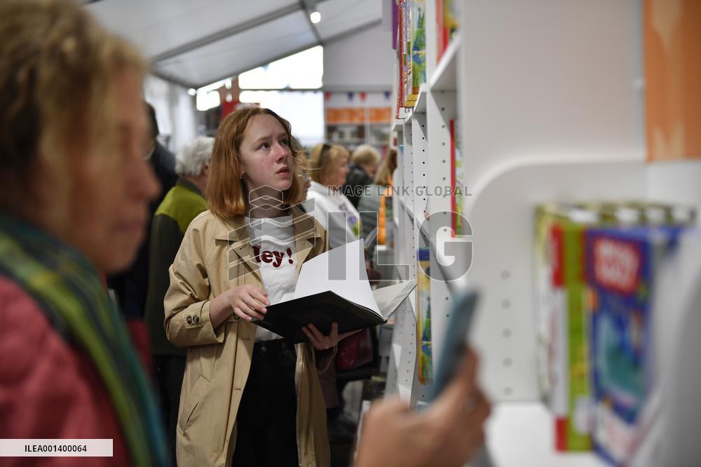 RUSSIA-MOSCOW-RED SQUARE-BOOK FESTIVAL