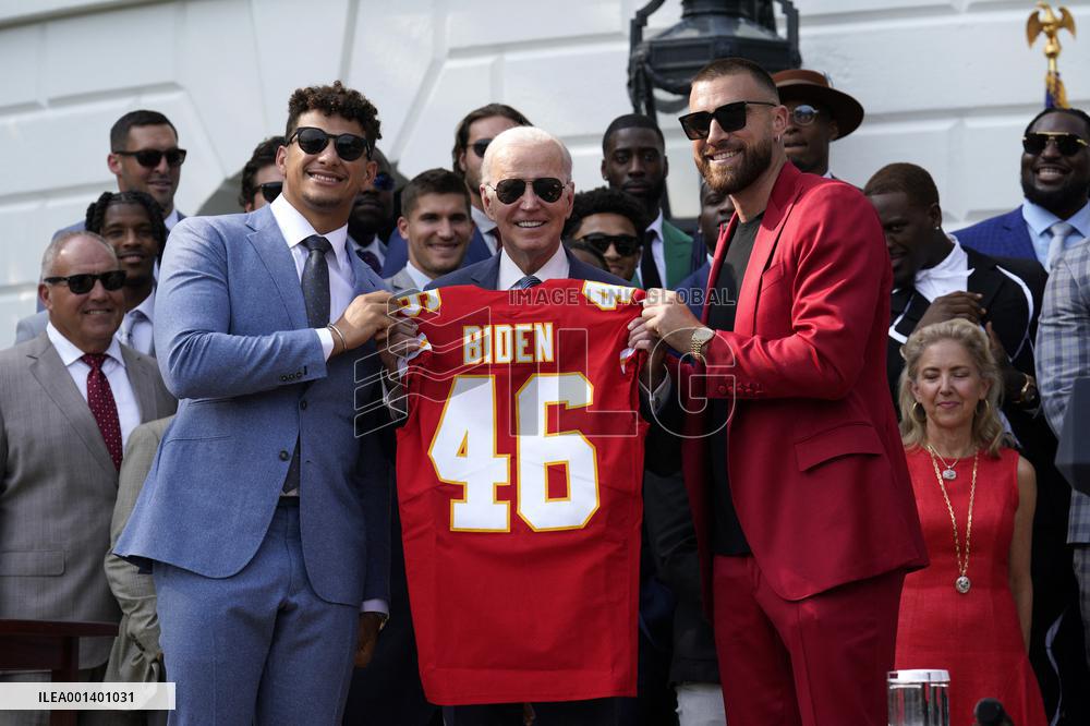 Joe Biden welcomes Kansas City Chiefs - Washington