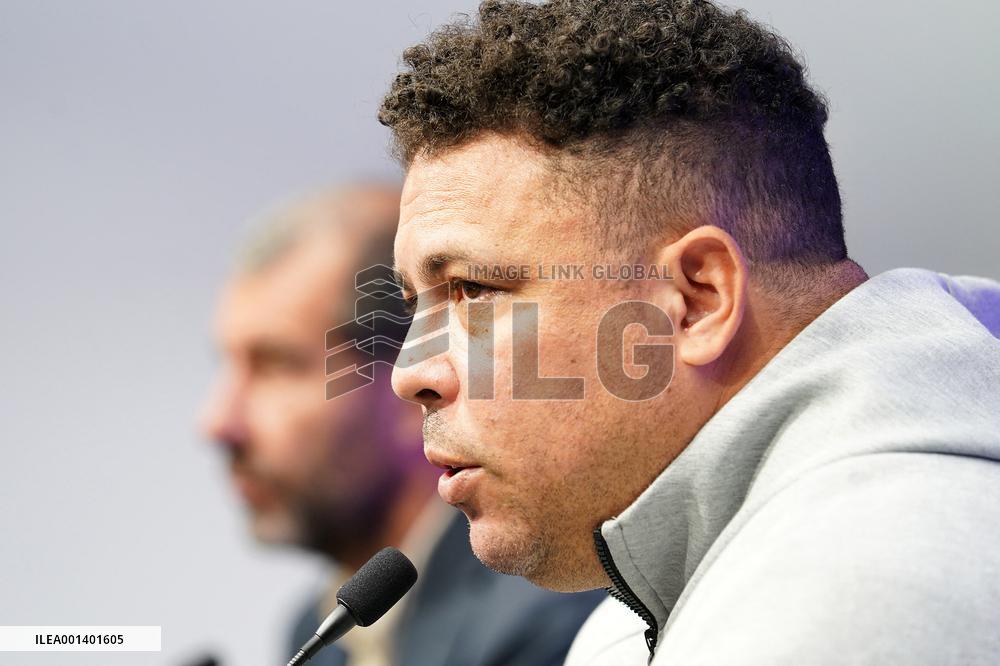Ronaldo Nazario De Lima Press Conference - Valladolid