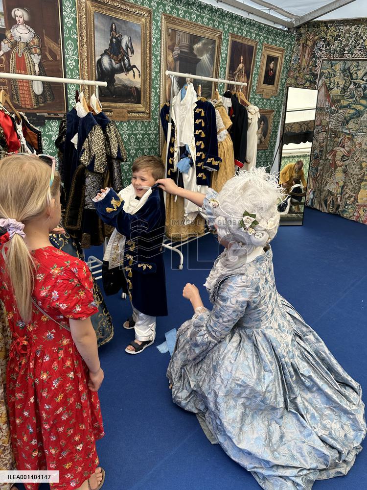 SWEDEN-STOCKHOLM-ROYAL PALACE-NATIONAL DAY-ACTIVITIES