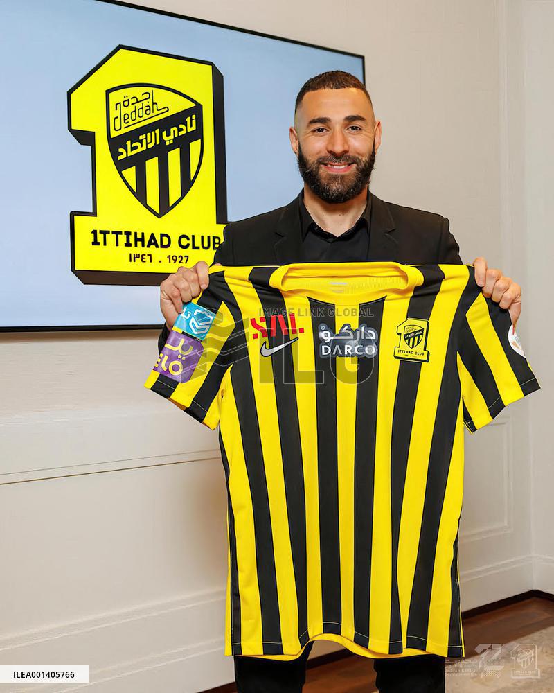 Benzema Signs with Saudi Club Al-Ittihad - Madrid