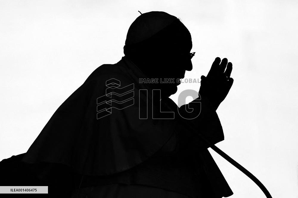 Pope Francis Weekly General Audience - Vatican