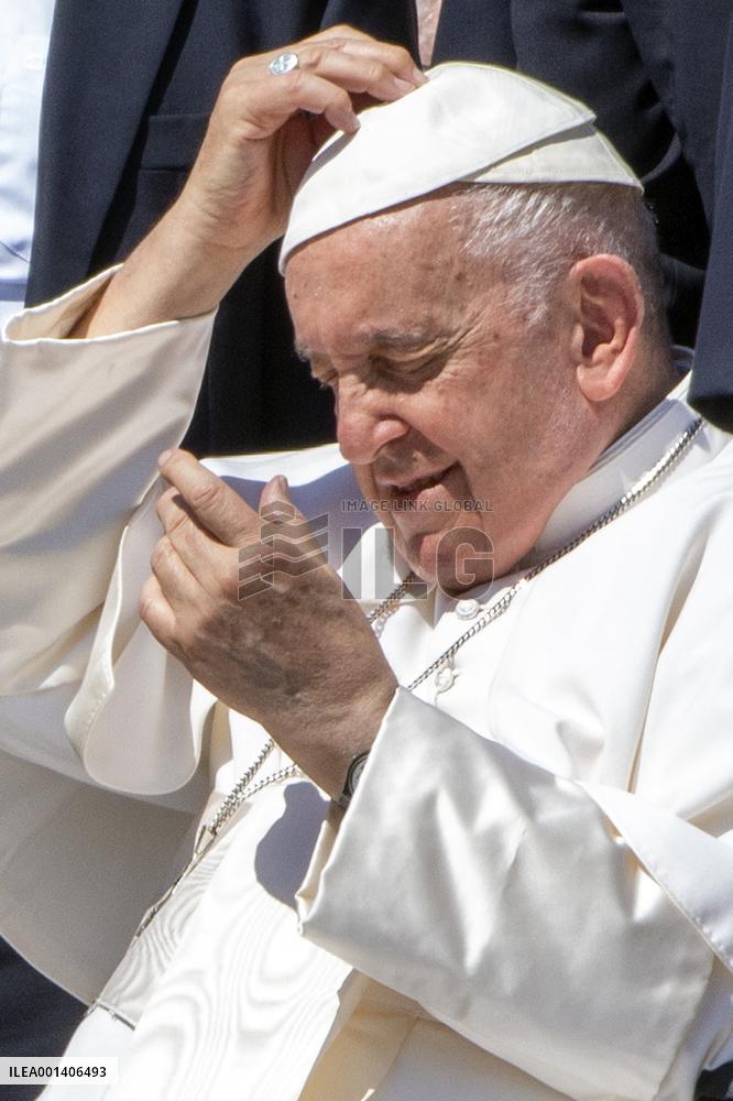Pope Francis Weekly General Audience - Vatican