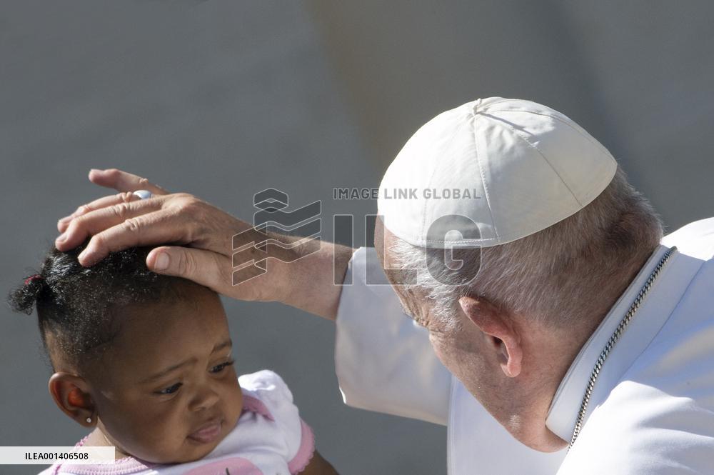 Pope Francis Weekly General Audience - Vatican