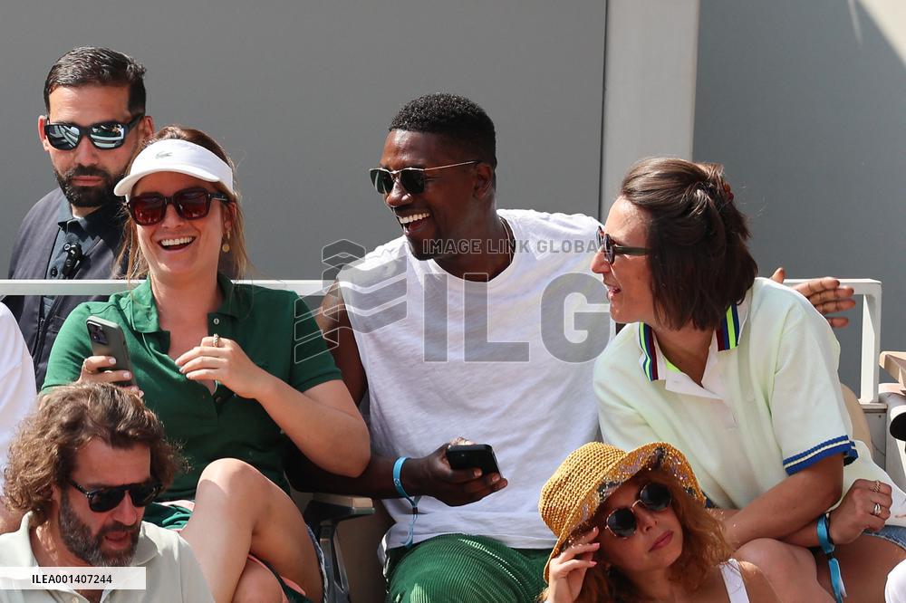 Roland Garros 2023 - Celebrities In The Stands - Day 11 NB
