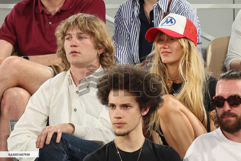 Roland Garros 2023 - Celebrities In The Stands - Day 11 NB