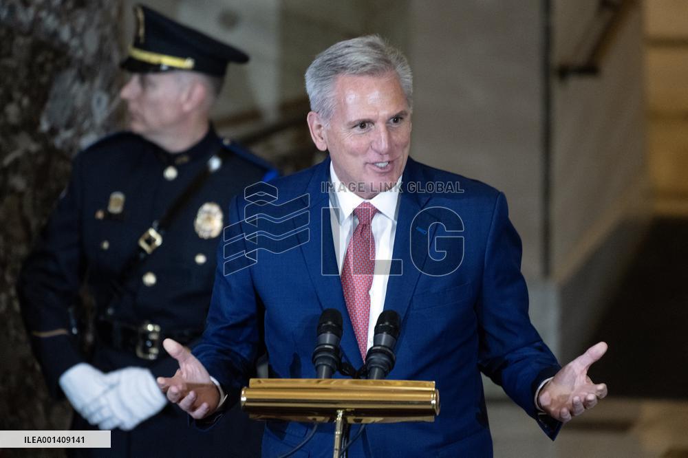 Willa Cather Statue Unveiled in Statuary Hall - Washington