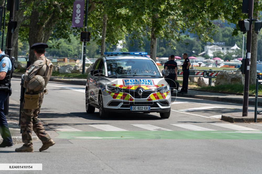 Children Stabbed In Knife Attack - Annecy
