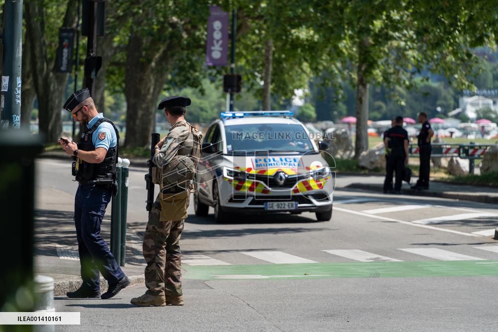 Children Stabbed In Knife Attack - Annecy