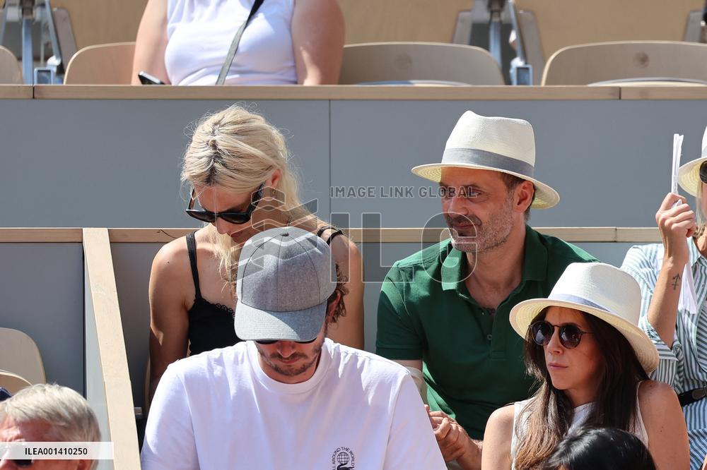 Roland Garros 2023 - Celebrities In The Stands - Day 12 NB