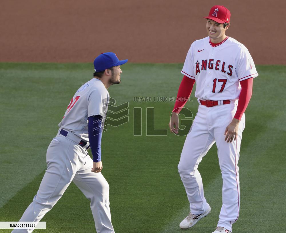 Baseball: Cubs vs. Angels