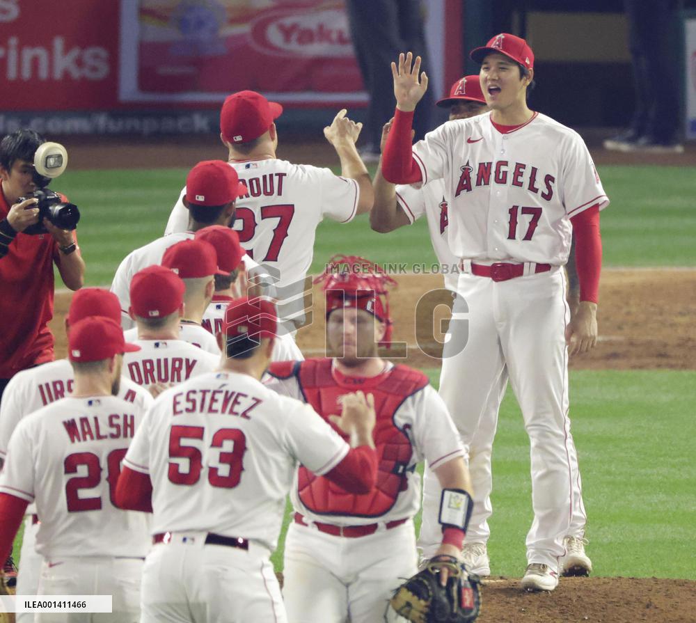 Baseball: Cubs vs. Angels