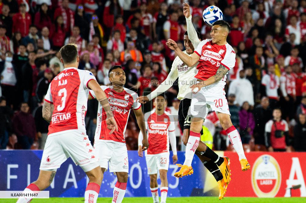 Conmebol Libertadores Group Phase: Universitario V Santa Fe