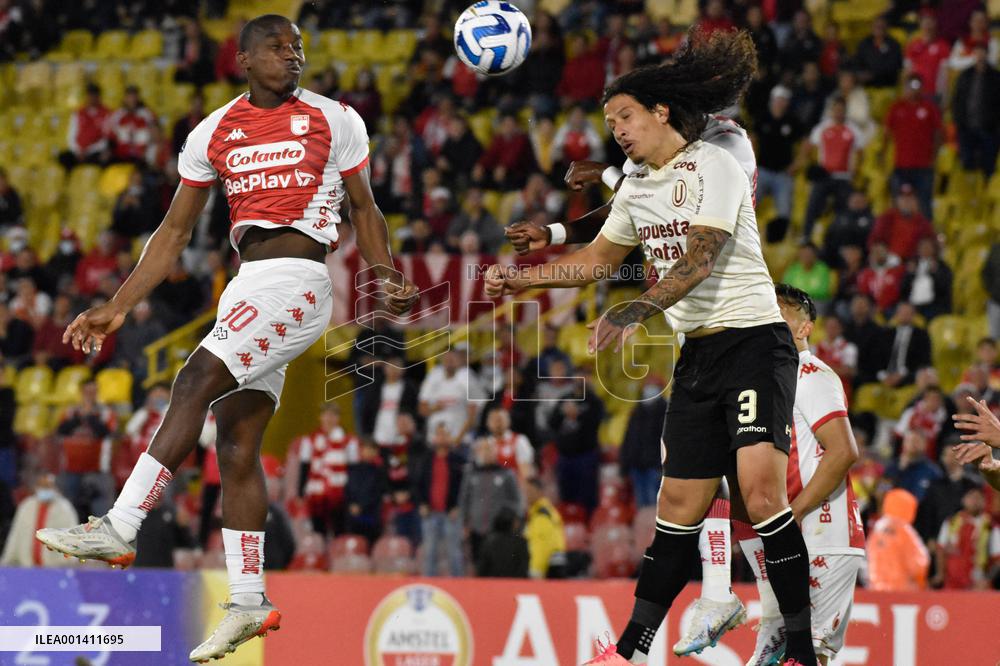 Conmebol Libertadores Group Phase: Universitario V Santa Fe
