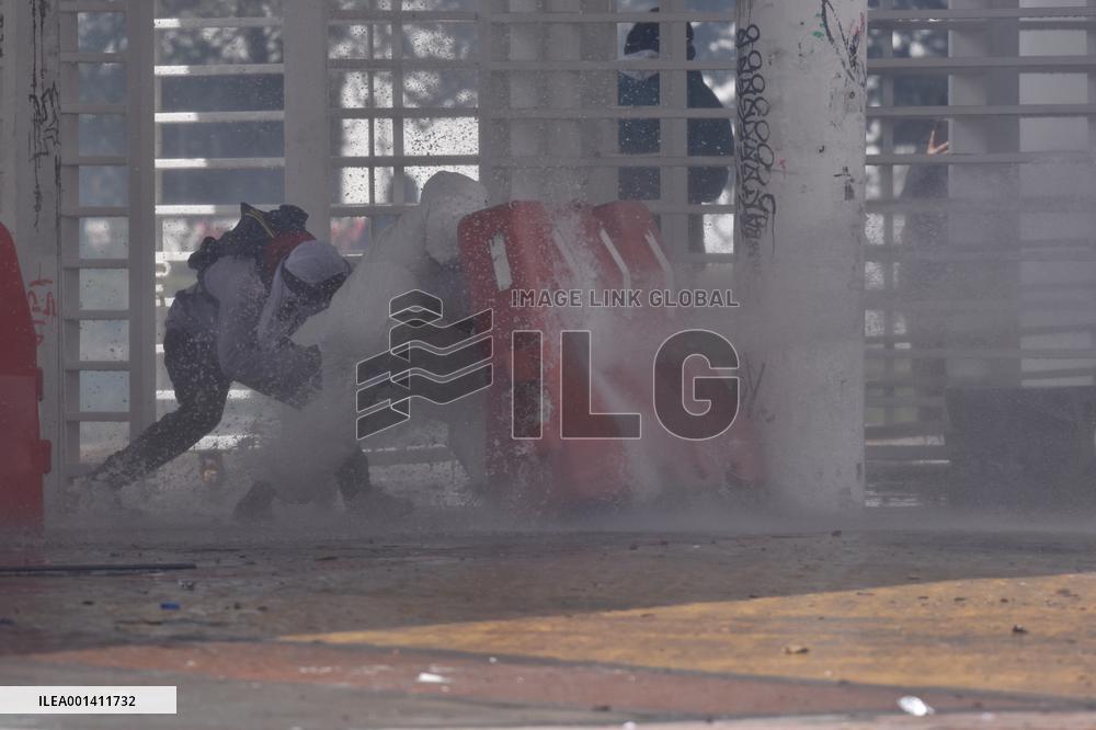 Clashes in Bogota Amid Day of the Fallen Student