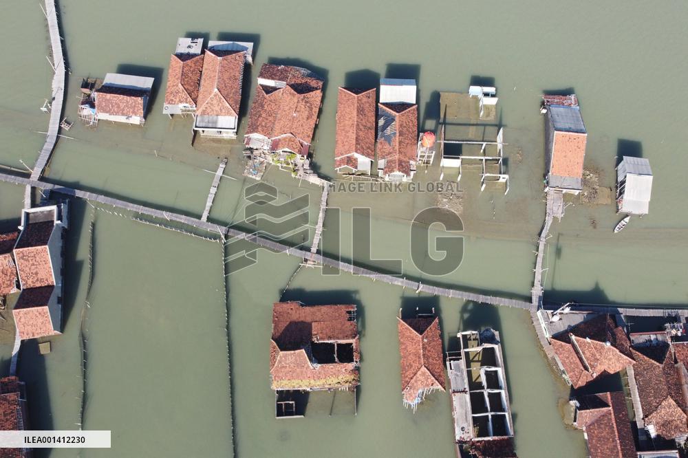 INDONESIA-DEMAK-SINKING VILLAGE