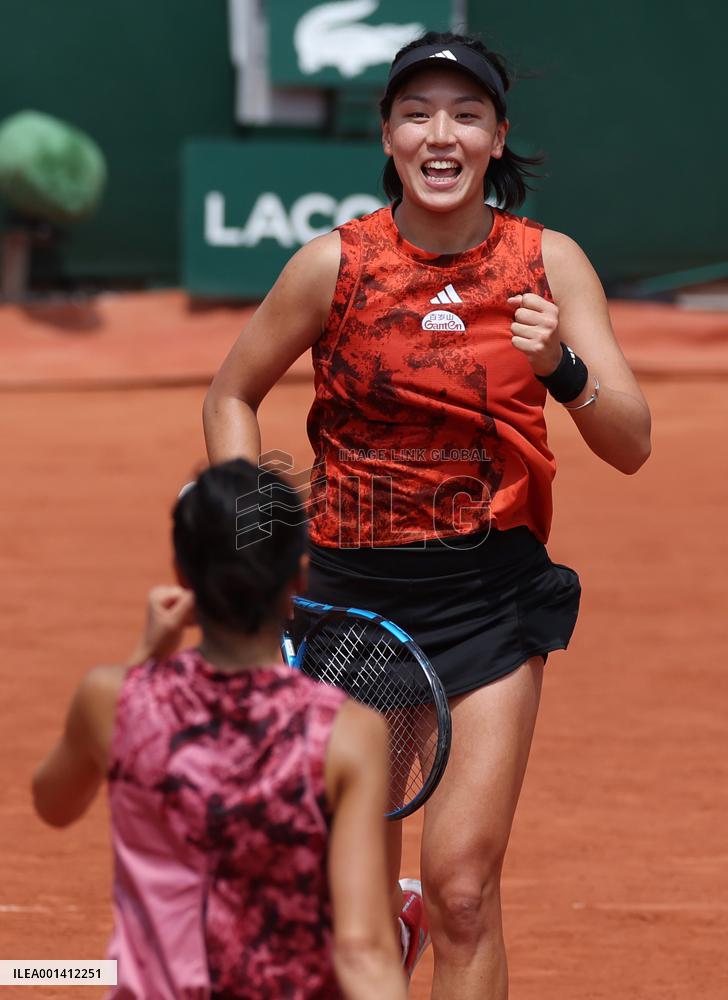 (SP)FRANCE-PARIS-TENNIS-ROLAND GARROS-FRENCH OPEN-WOMEN'S DOUBLES