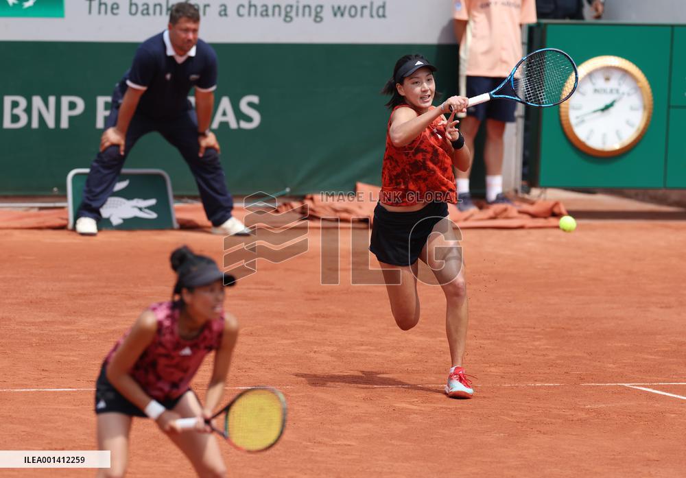 (SP)FRANCE-PARIS-TENNIS-ROLAND GARROS-FRENCH OPEN-WOMEN'S DOUBLES