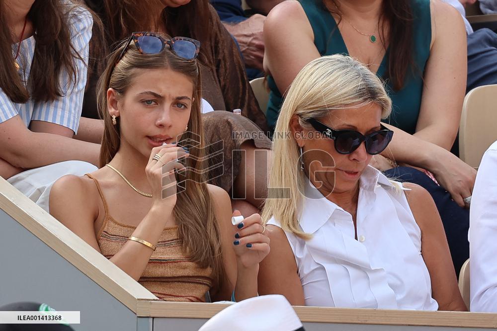 Roland Garros 2023 - Celebrities In The Stands - Day 13 NB