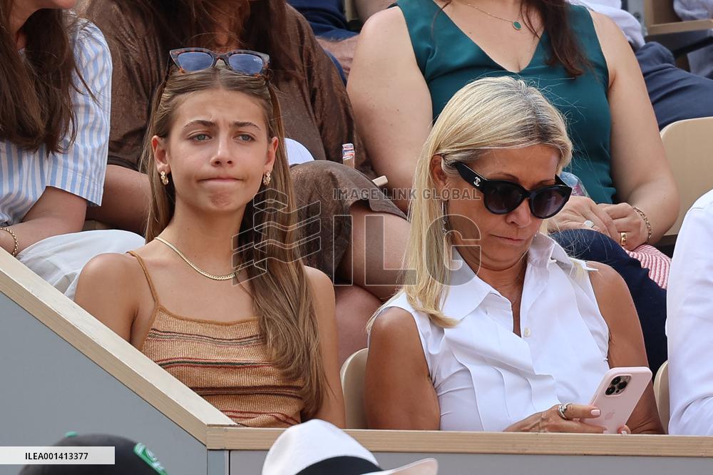 Roland Garros 2023 - Celebrities In The Stands - Day 13 NB