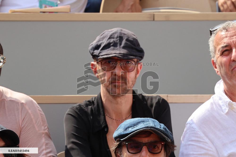 Roland Garros 2023 - Celebrities In The Stands - Day 13 NB