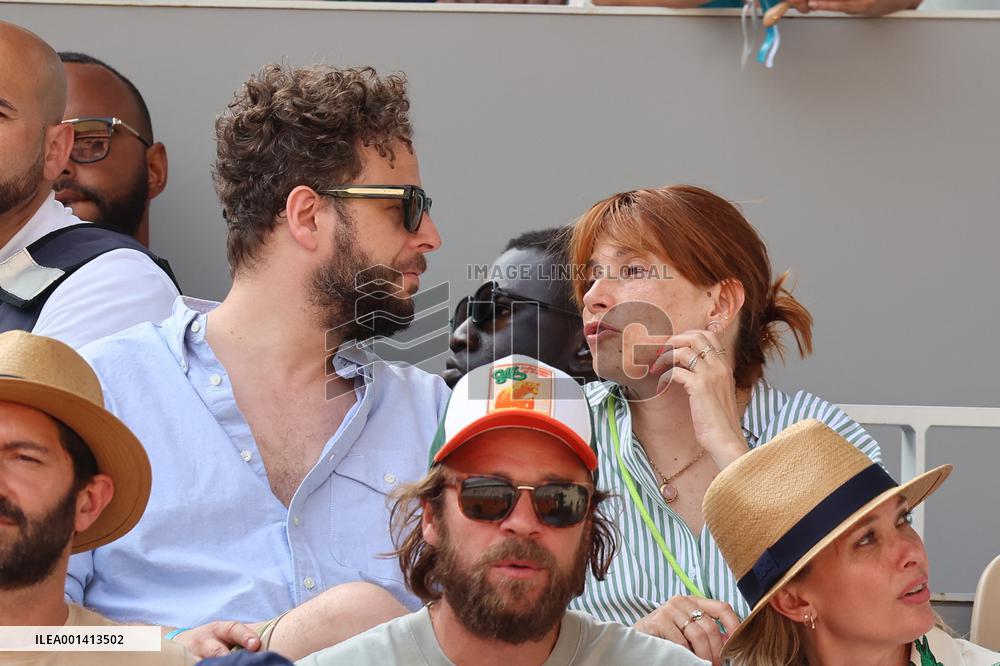 Roland Garros 2023 - Celebrities In The Stands - Day 13 NB