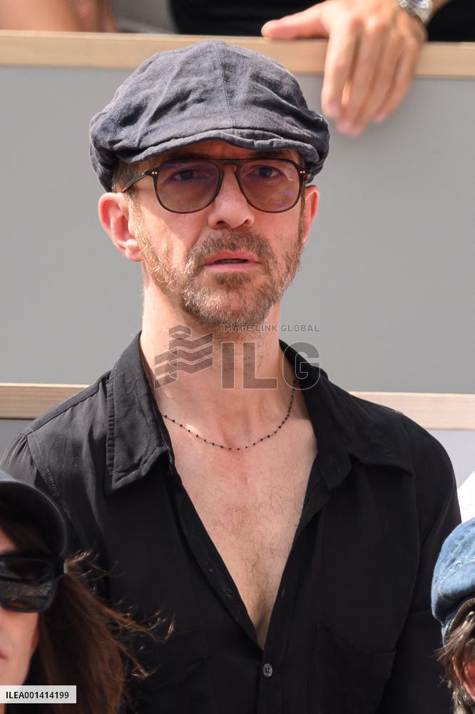 French Open - Calogero At The Stands