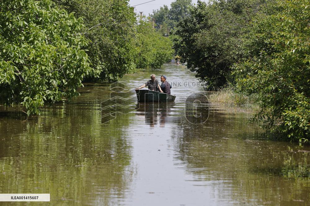 UKRAINE-CRISIS-KAKHOVKA-DAM-COLLAPSE