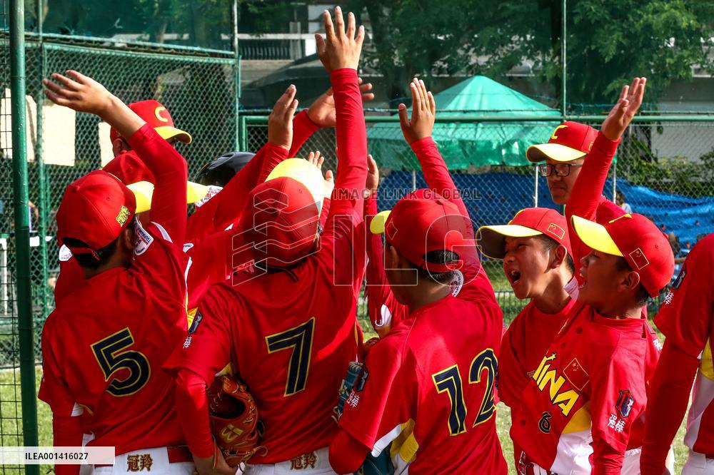 (SP)PHILIPPINES-MUNTINLUPA CITY-BASEBALL-INSPIRATION