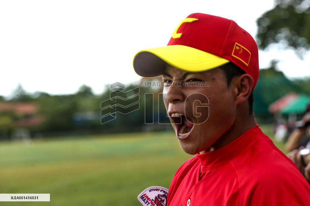 (SP)PHILIPPINES-MUNTINLUPA CITY-BASEBALL-INSPIRATION