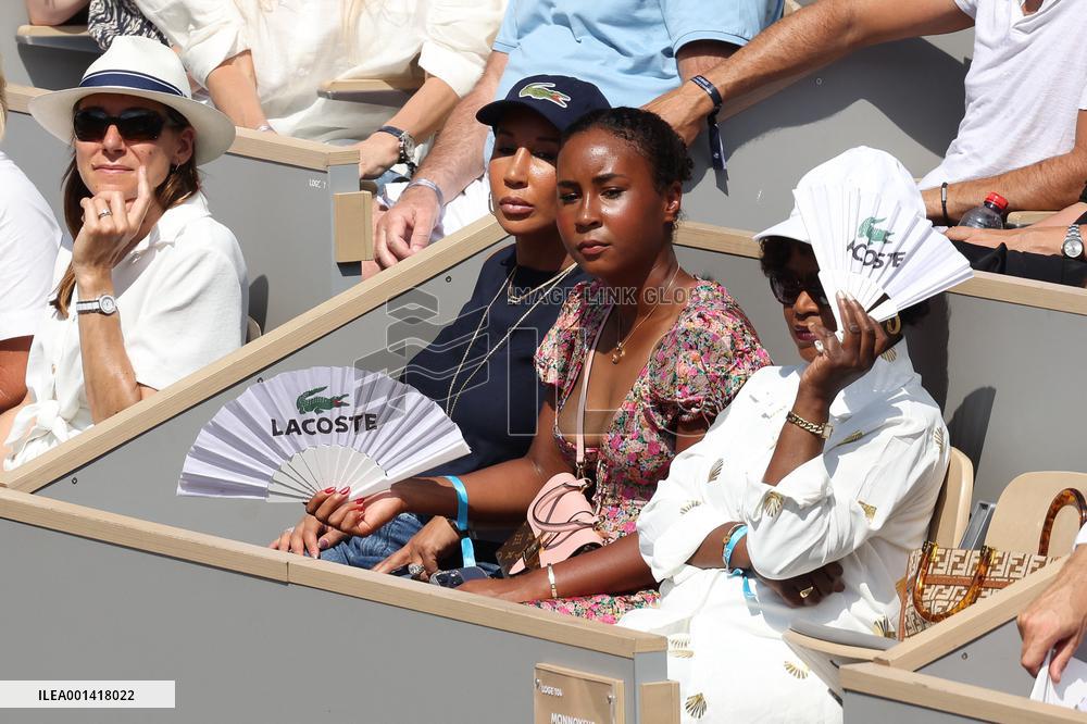 Roland Garros 2023 - People In The Stands - Day 14 NB