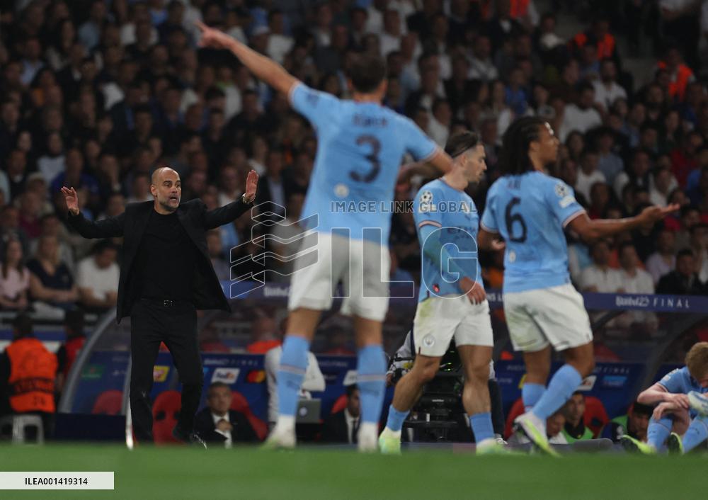 Manchester City Wins Champions League - Istanbul