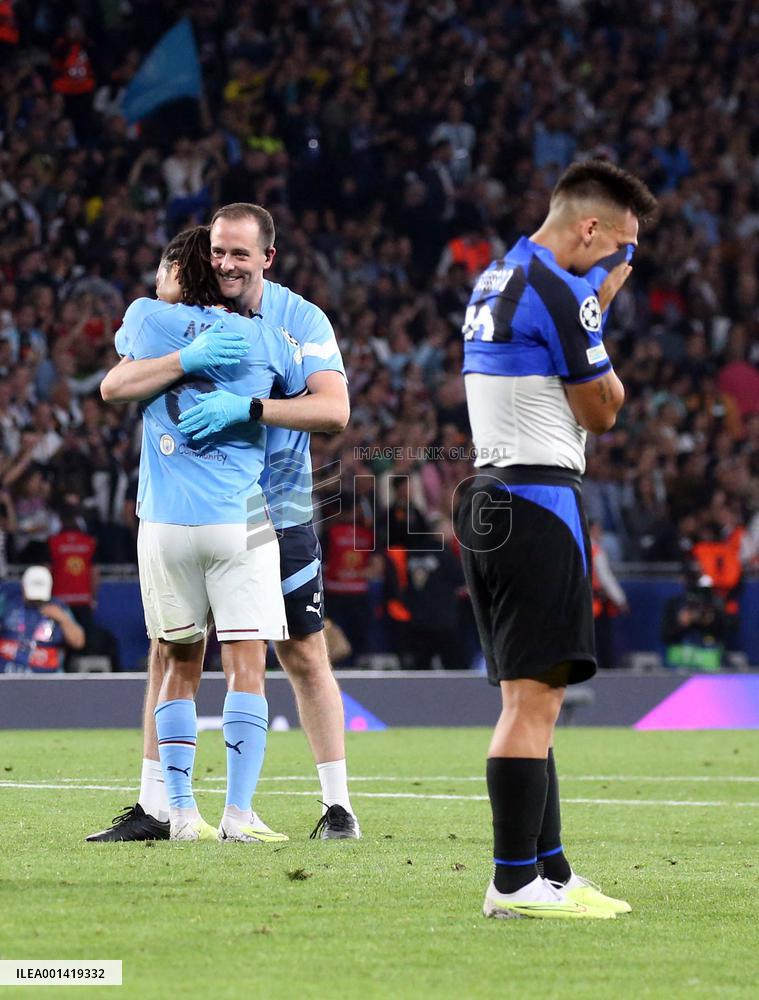 Manchester City Wins Champions League - Istanbul